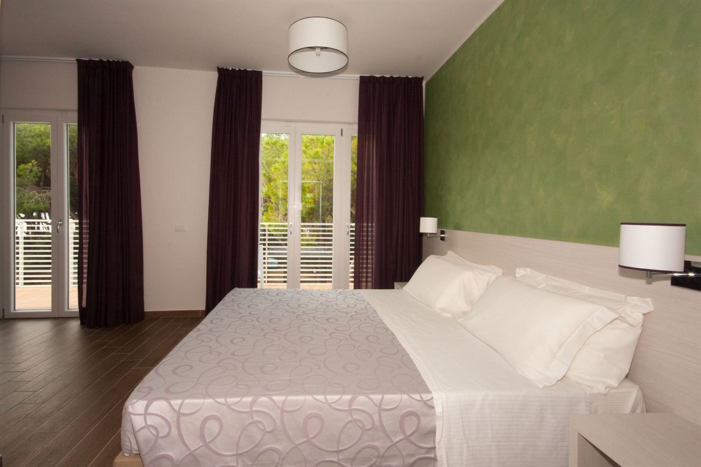Hotel La Pineta Follonica Esterno foto