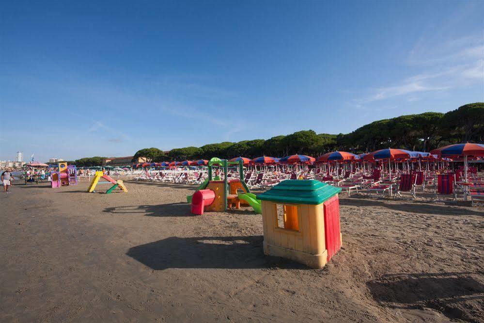 Hotel La Pineta Follonica Esterno foto