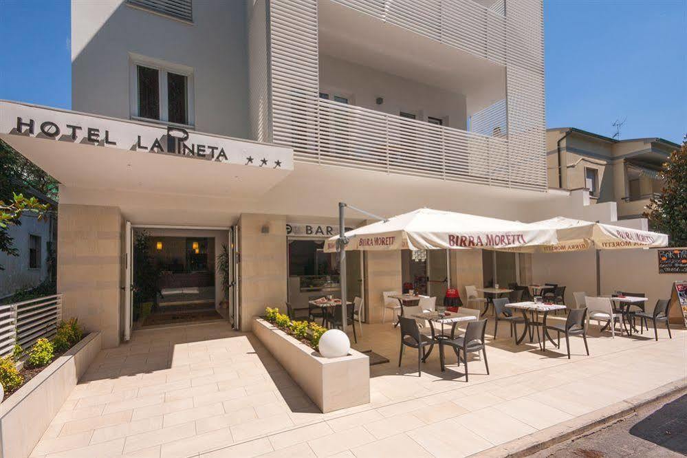 Hotel La Pineta Follonica Esterno foto