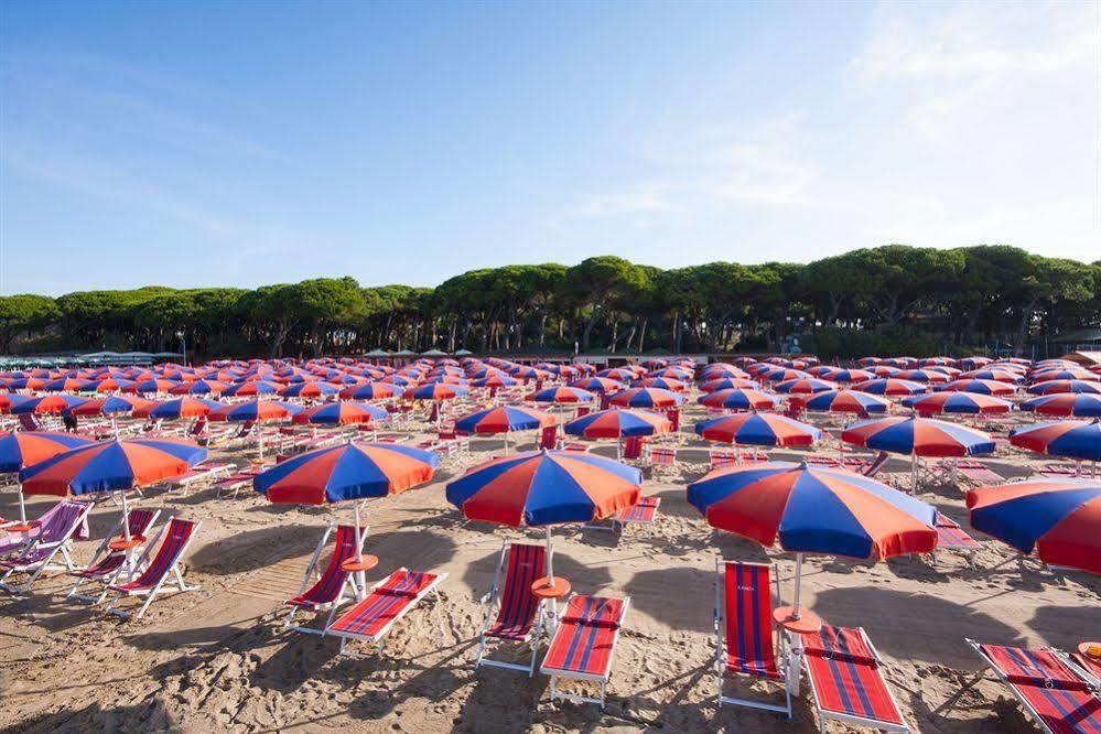 Hotel La Pineta Follonica Esterno foto