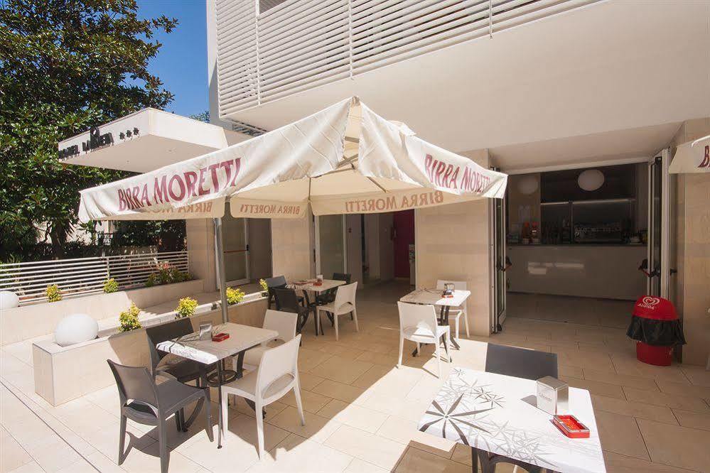 Hotel La Pineta Follonica Esterno foto